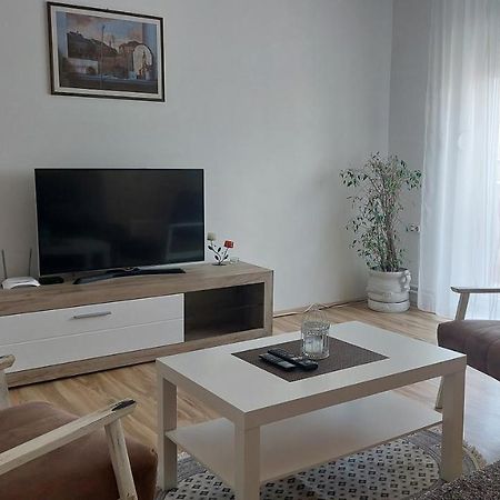 Apartman Centar Сремска-Митровица Экстерьер фото