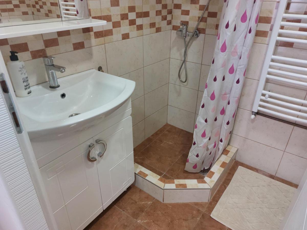 Apartman Centar Сремска-Митровица Экстерьер фото