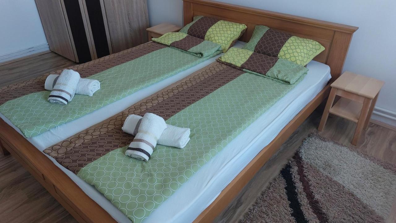 Apartman Centar Сремска-Митровица Экстерьер фото