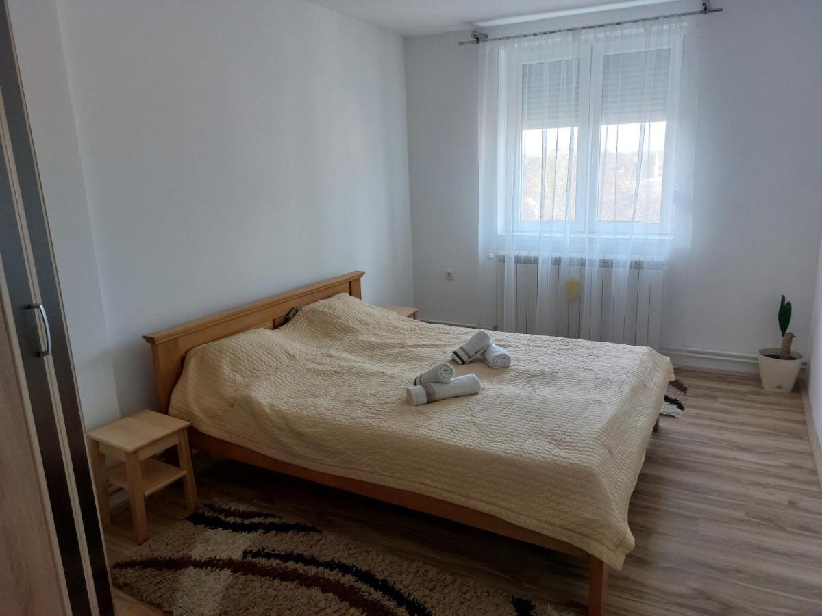 Apartman Centar Сремска-Митровица Экстерьер фото