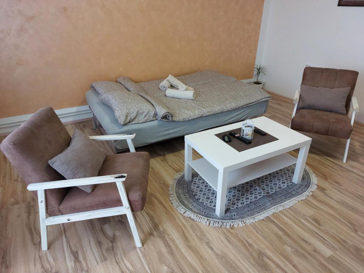 Apartman Centar Сремска-Митровица Экстерьер фото