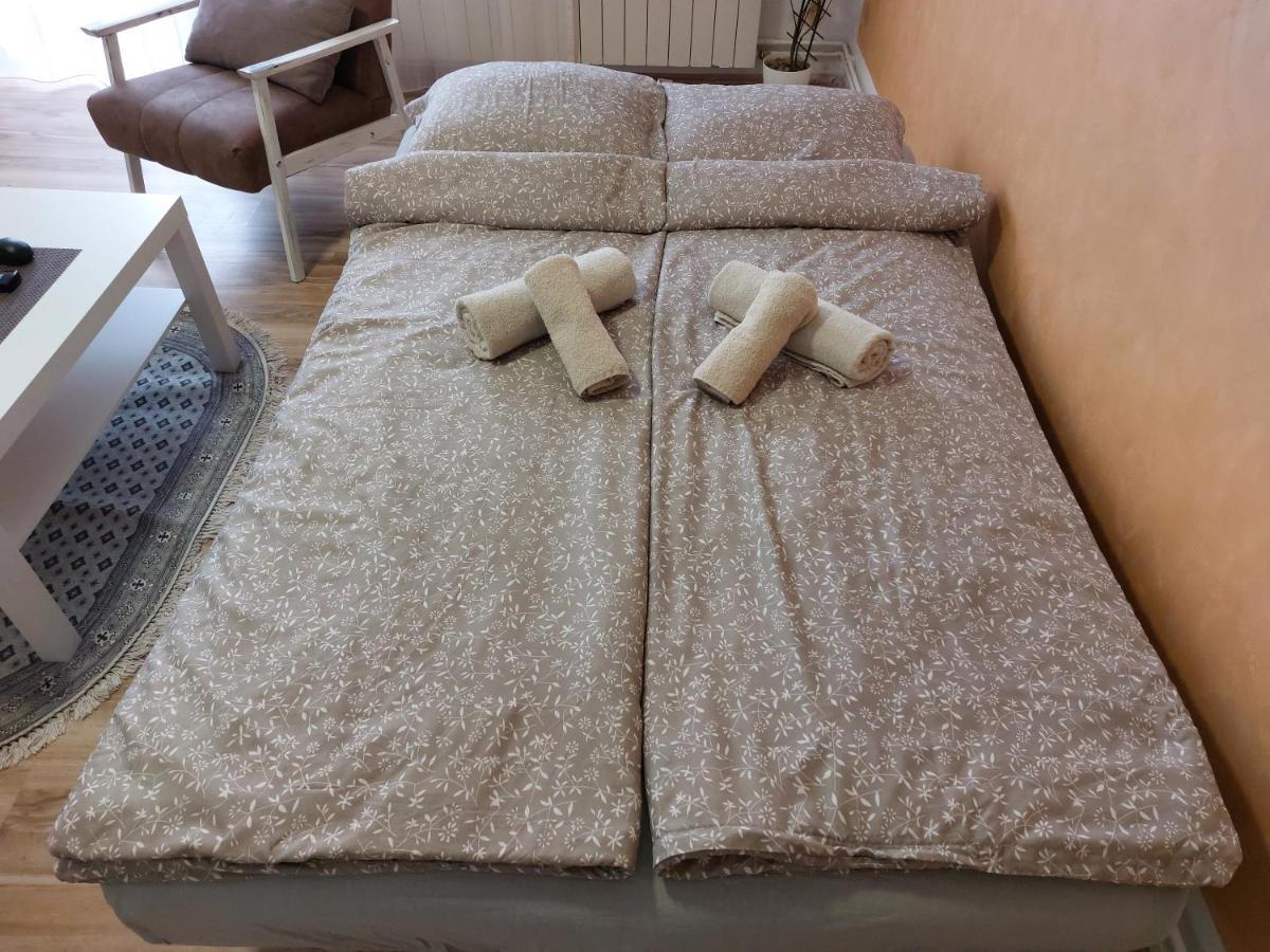 Apartman Centar Сремска-Митровица Экстерьер фото